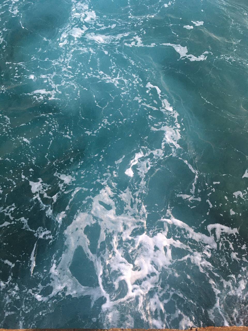 event: Blue water - Soundbath & Cuddle Party