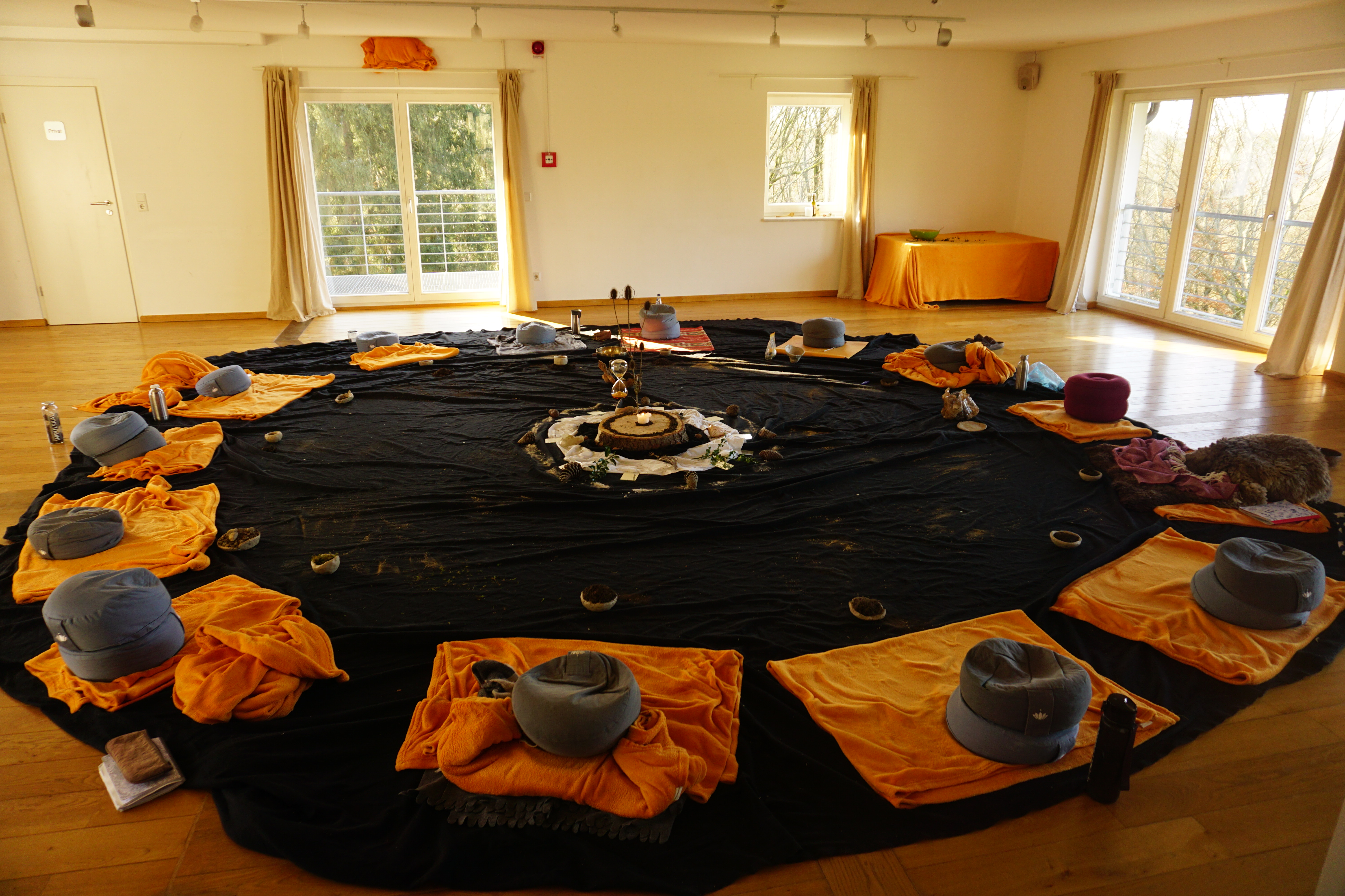 event:  Ein Seminar für Männer auf dem Weg zu sich selbst - In der Erde   - kraftvoll verbunden – tief gegründet - 