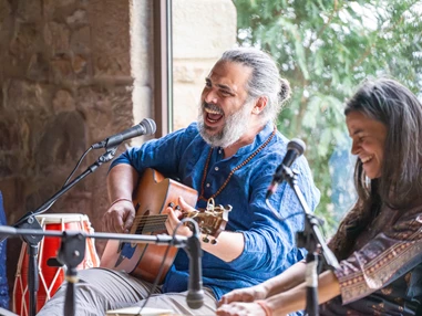 event: Kirtan mit Manu Om + Yopi & Lotta