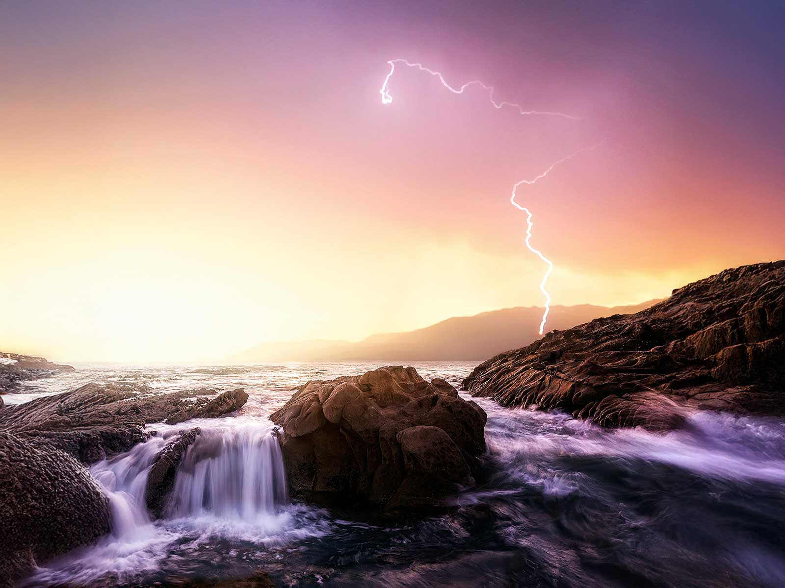 event: Im Auge des Sturms_UTA - Im Auge des Sturms - Ein Tag inspiriert von Dynamischer Körpertherapie