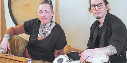 events - Kategorie: Singen - Deutschland - Sonja Punktum und Simon Tressin - SOUND YOGA â MANTRA BEATS & GONG BLISS