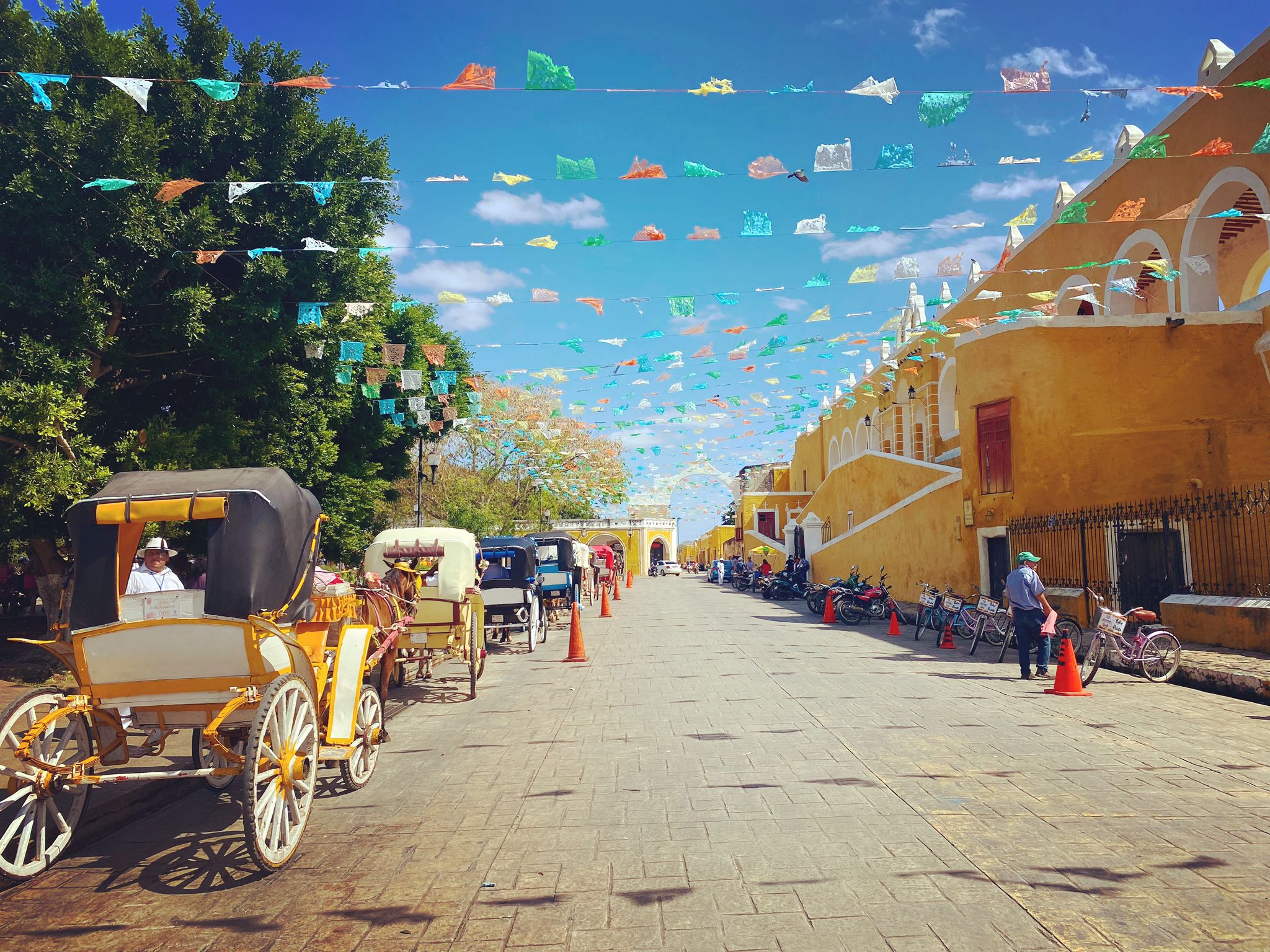 event: Mexiko-Reise * Urkraft der Weiblichkeit * Ausbildung in der traditionellen Fruchtbarkeits-, Massage-, Kräuterkunde & Hebammenkunst der Maya * März 26 *