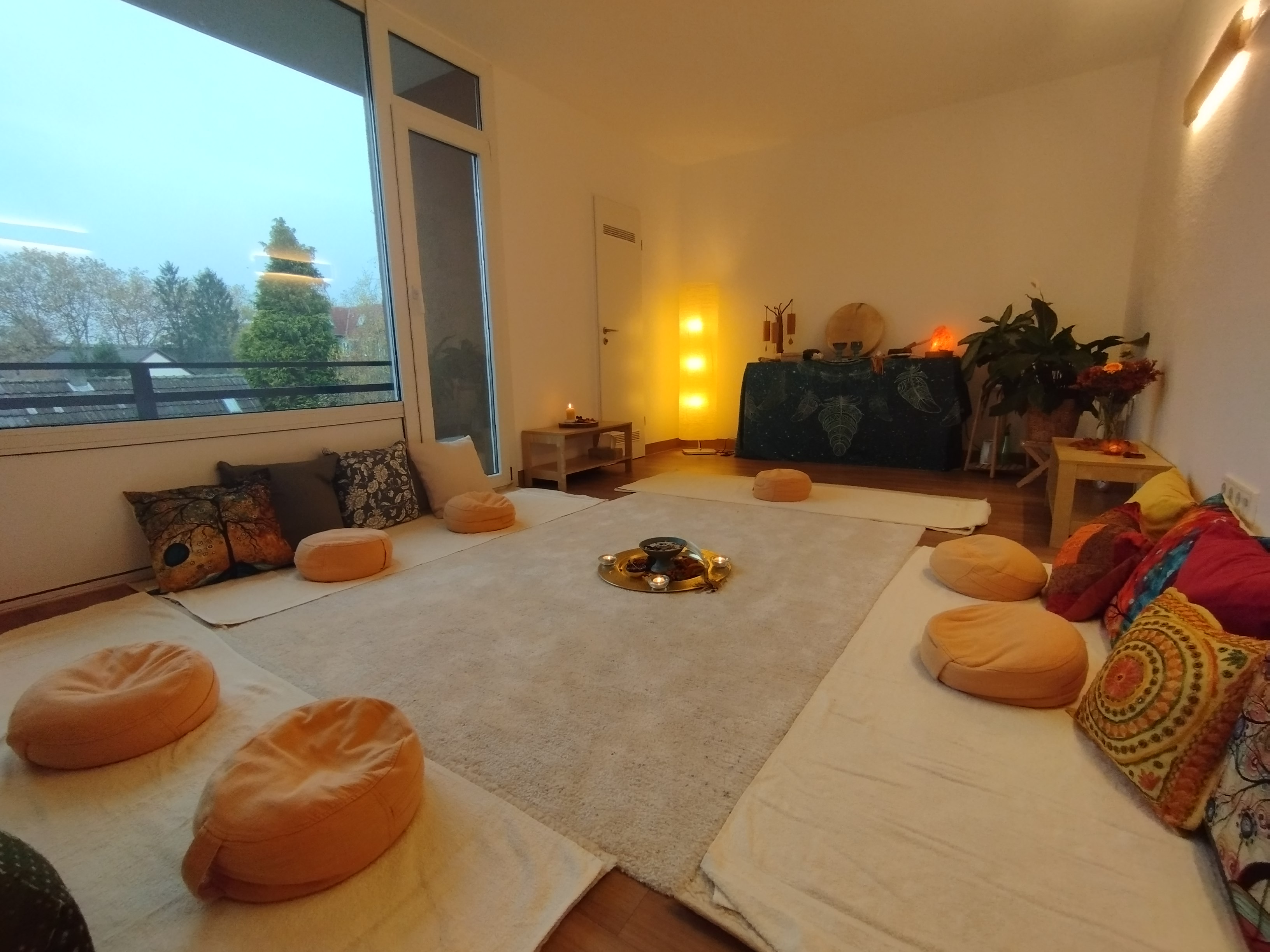 event: Seminarraum - Schamanisches Ritual zu Samhain: Abschied und Vergebung