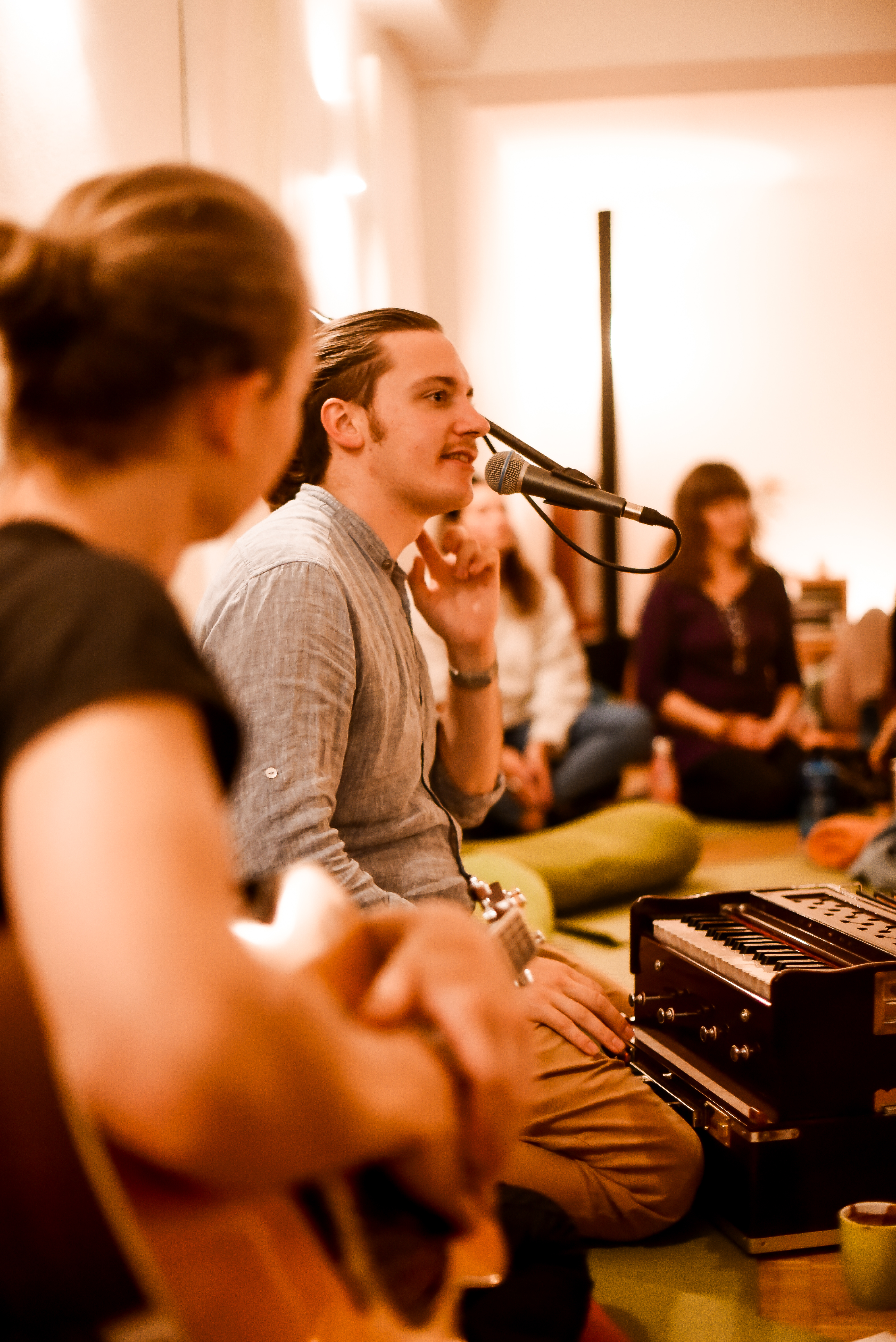 events - Kategorie: Gemeinschaft / Netzwerk / Kreis - Köln Südstadt - Full Moon Chant - Cacao & Chanting Circle zu Imbolc