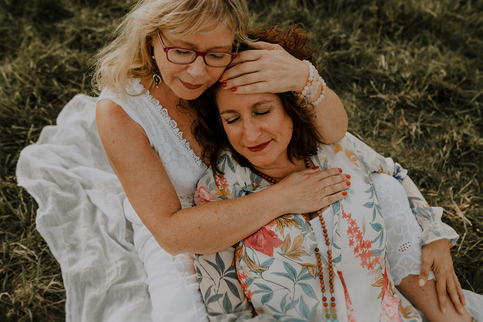 events - Bonn Beuel - gehalten werden - un-verschämt weiblich - Lebe deine Weiblichkeit - geschlossene Frauengruppe