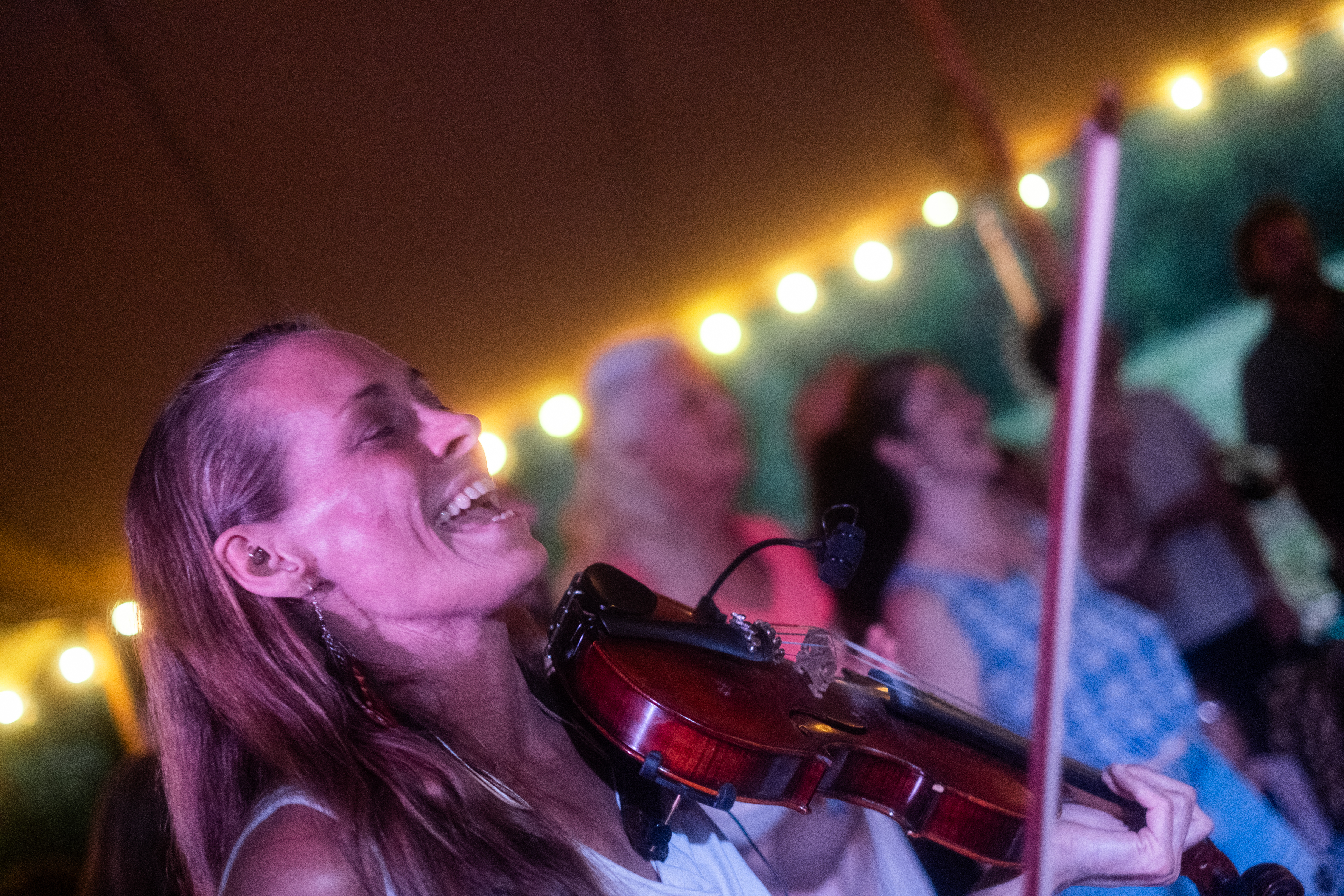 events - Bad Münstereifel Willerscheid - Lotta @ Mantrajoie 25 - Kirtan & Kakao mit Yopi & Lotta + Milan
