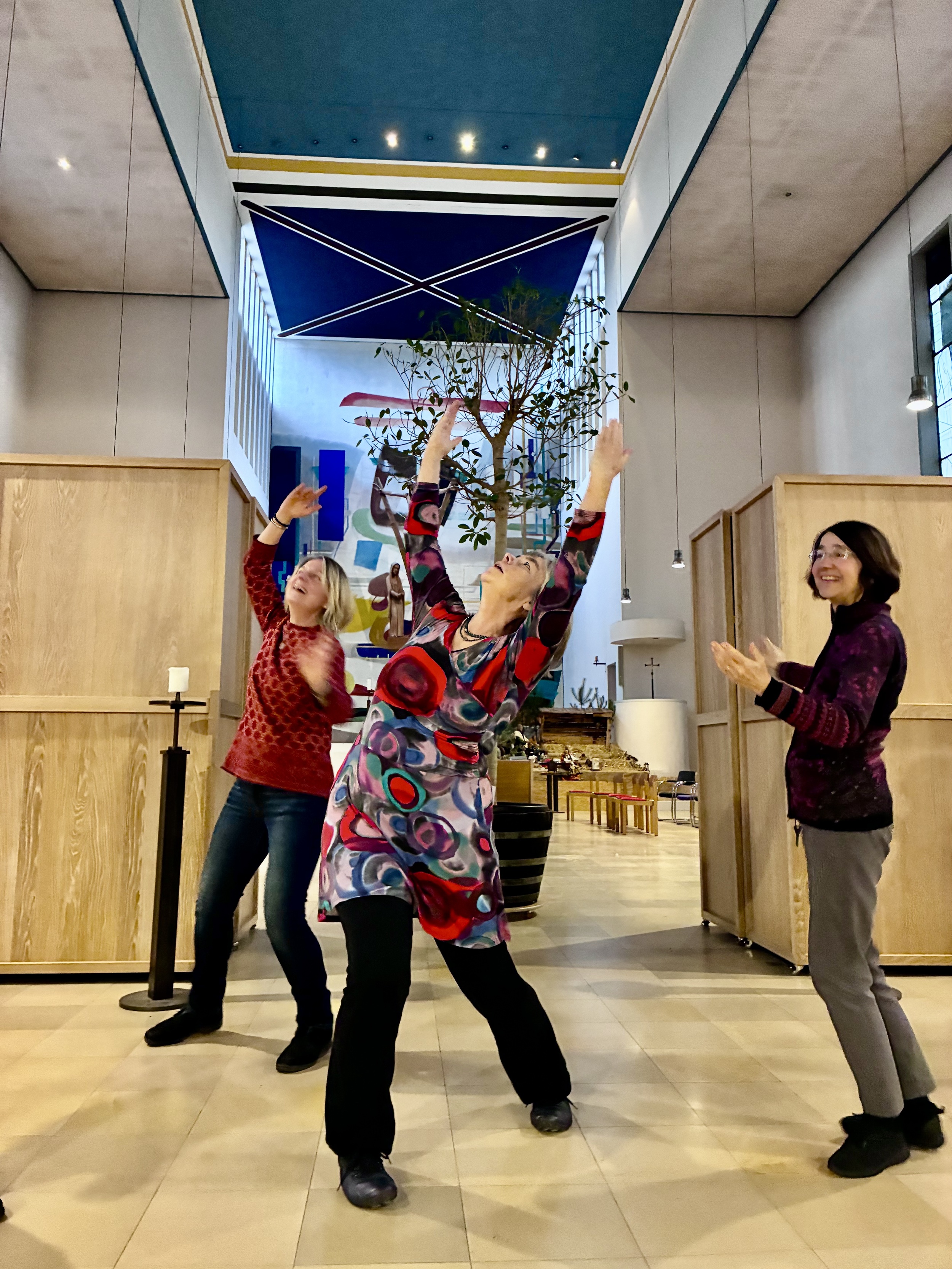 events - Solingen - TanzZeit - einfach tanzen, achtsam, lebendig, verspielt 