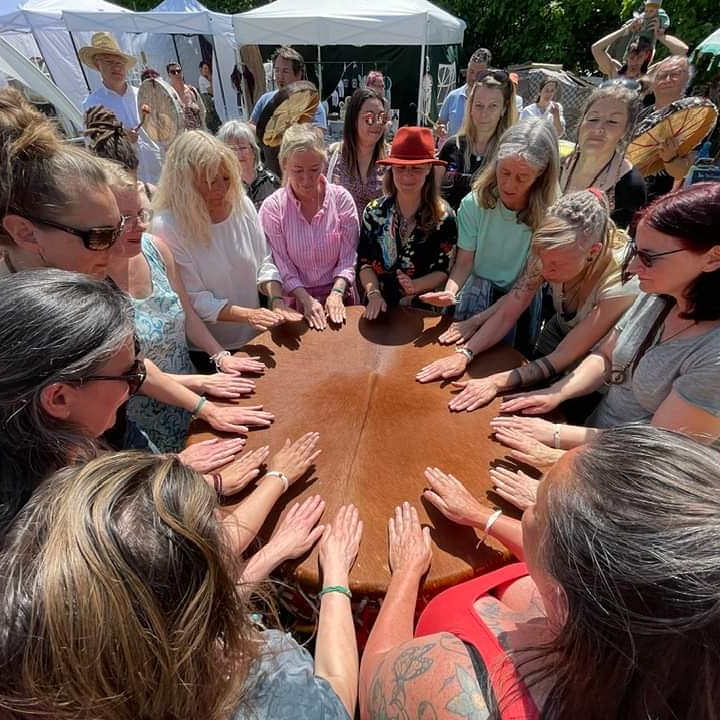 events - Bergisch Gladbach - Gemeinschaft auf dem Schamanischen Festival - Brigitte Breuer Scha'mum
