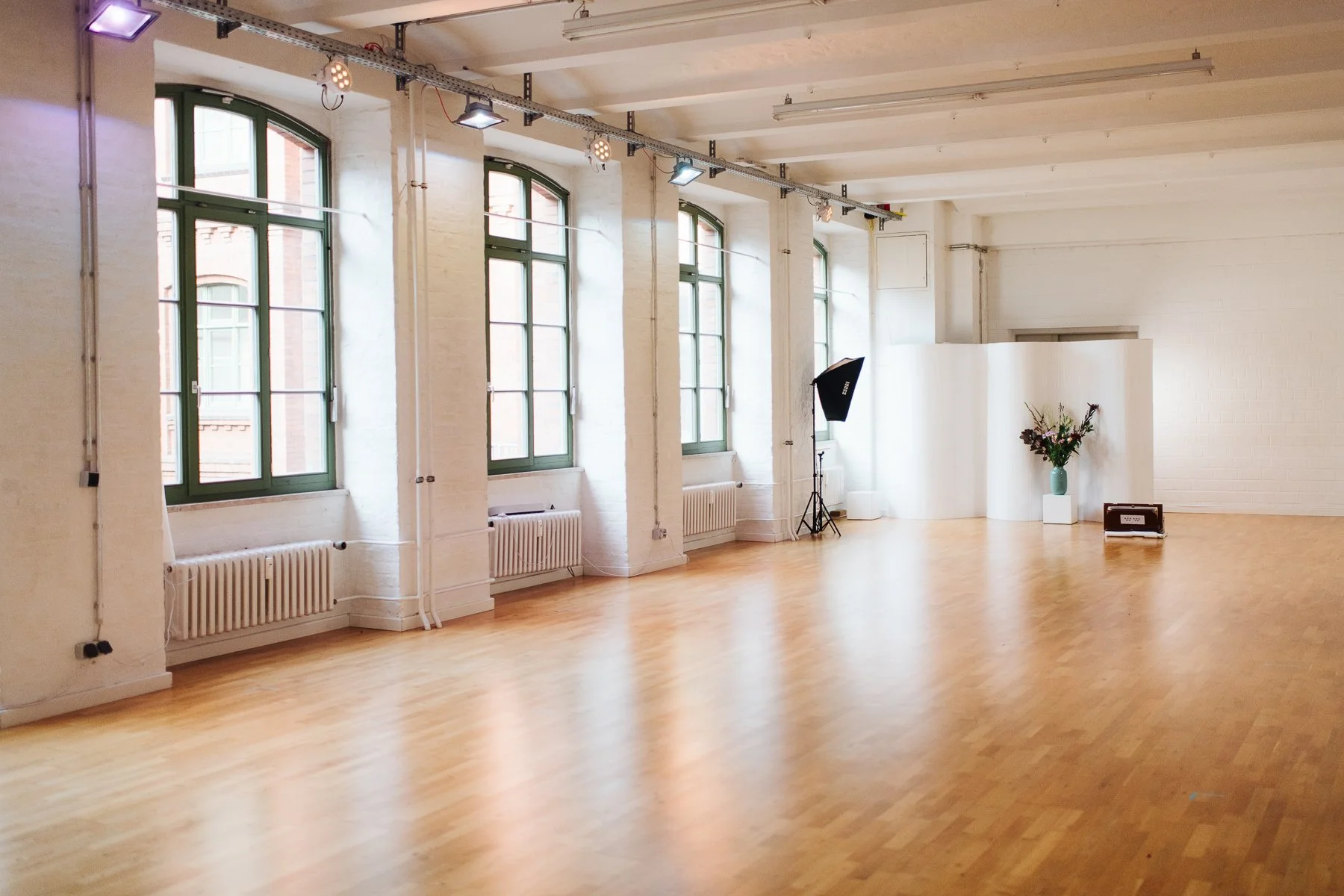event: Kundalini Activation by Cari // BERLIN