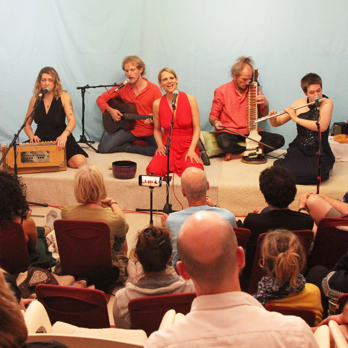 event: Mantra Konzert mit der Open Sky Band!