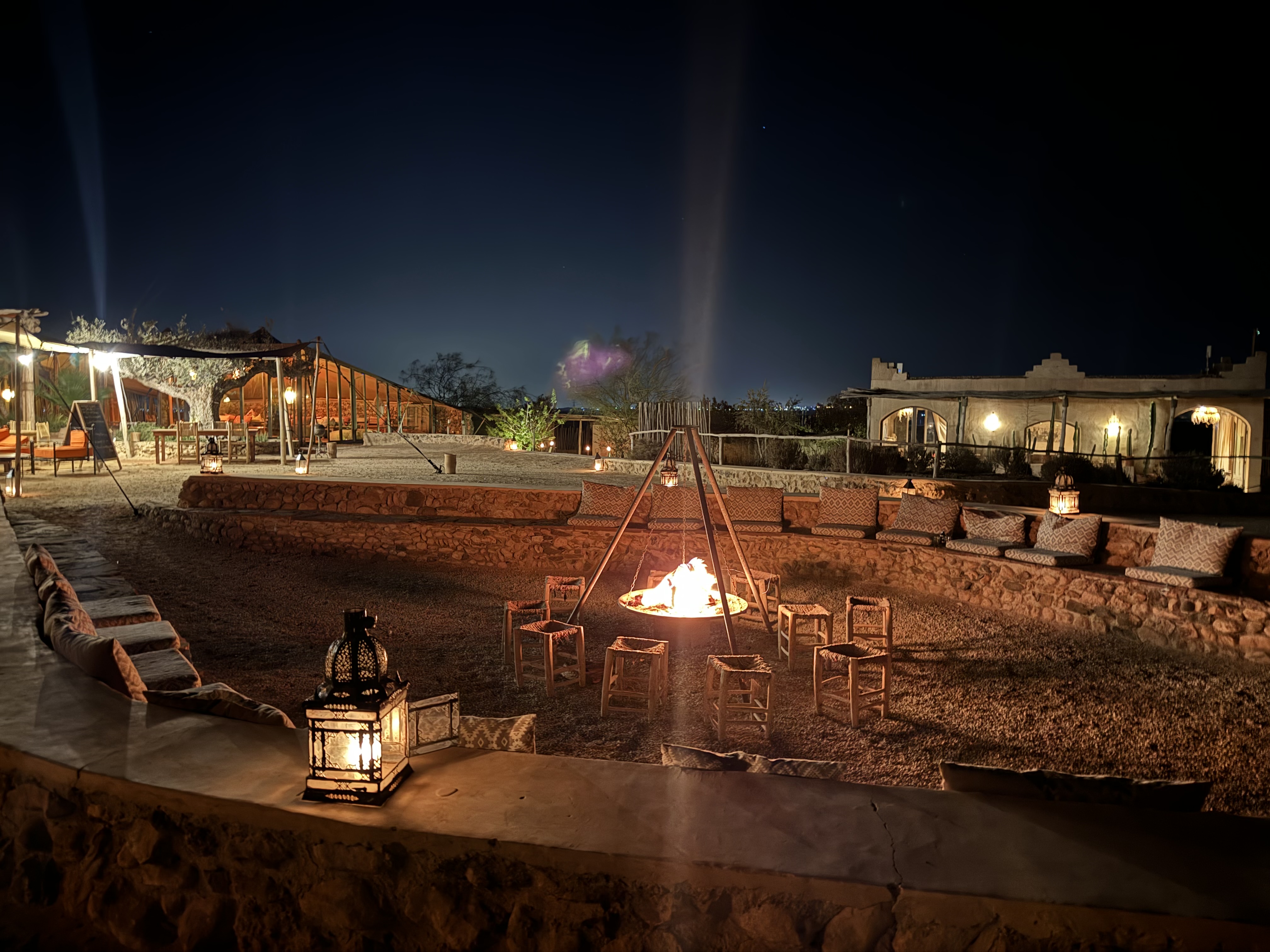 event: Yoga-Hypnose Retreat, Agafay Wüste, Marokko 🌞🧘‍♀️ März