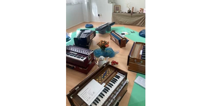 events - Birken-Honigsessen - Harmonium Spielen Lernen - Workshop - SoulRoom Bonn