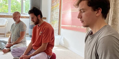 events - Kategorie: Gemeinschaft / Netzwerk / Kreis - Nordrhein-Westfalen - Meditationswochenende I bei Köln I Yoga, aktive und stille Meditation, Mantra Singen, Heart Dance