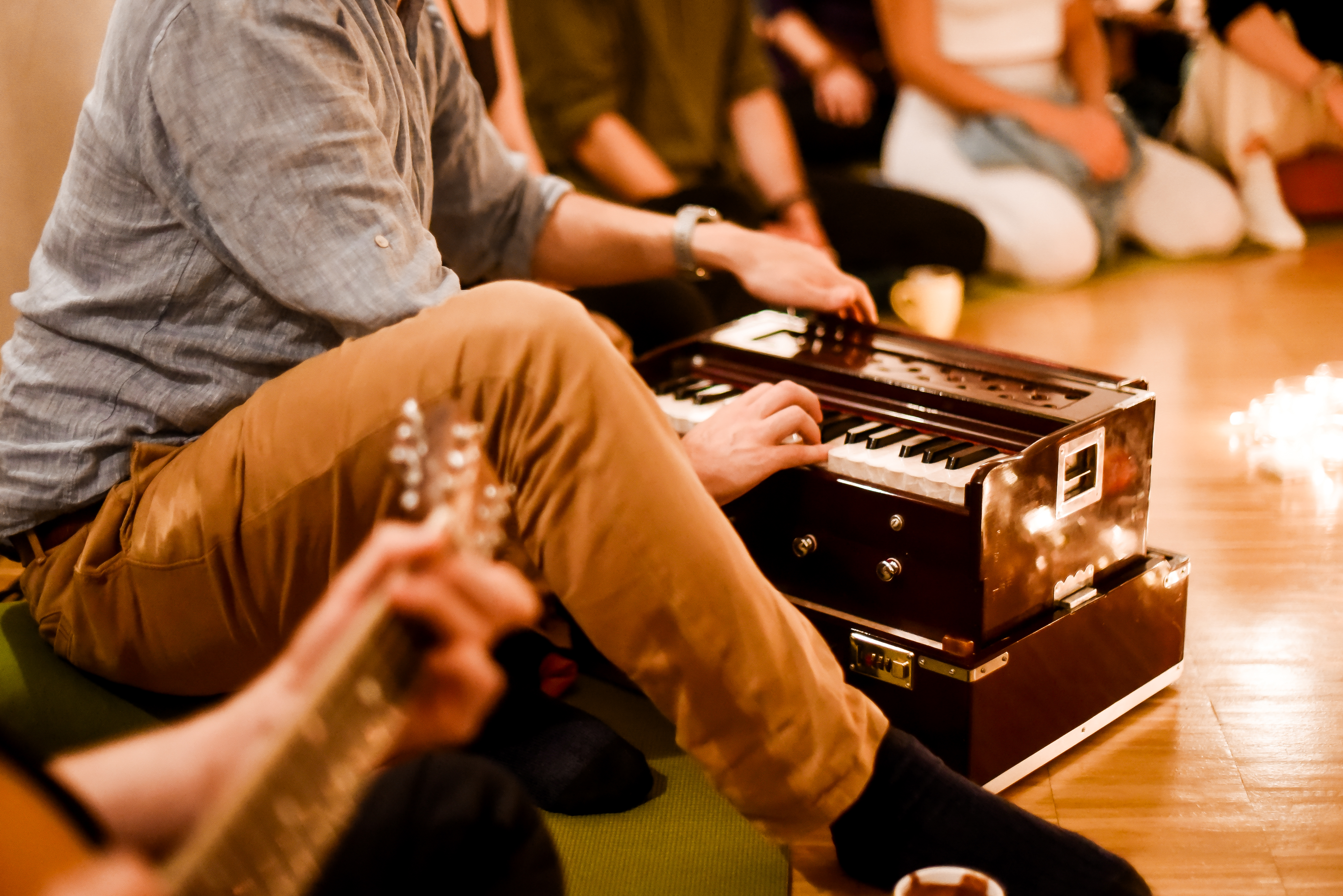events - Kategorie: Singen - Köln Sülz - Cacao & Chanting Circle im "The I AM", Wuppertal
