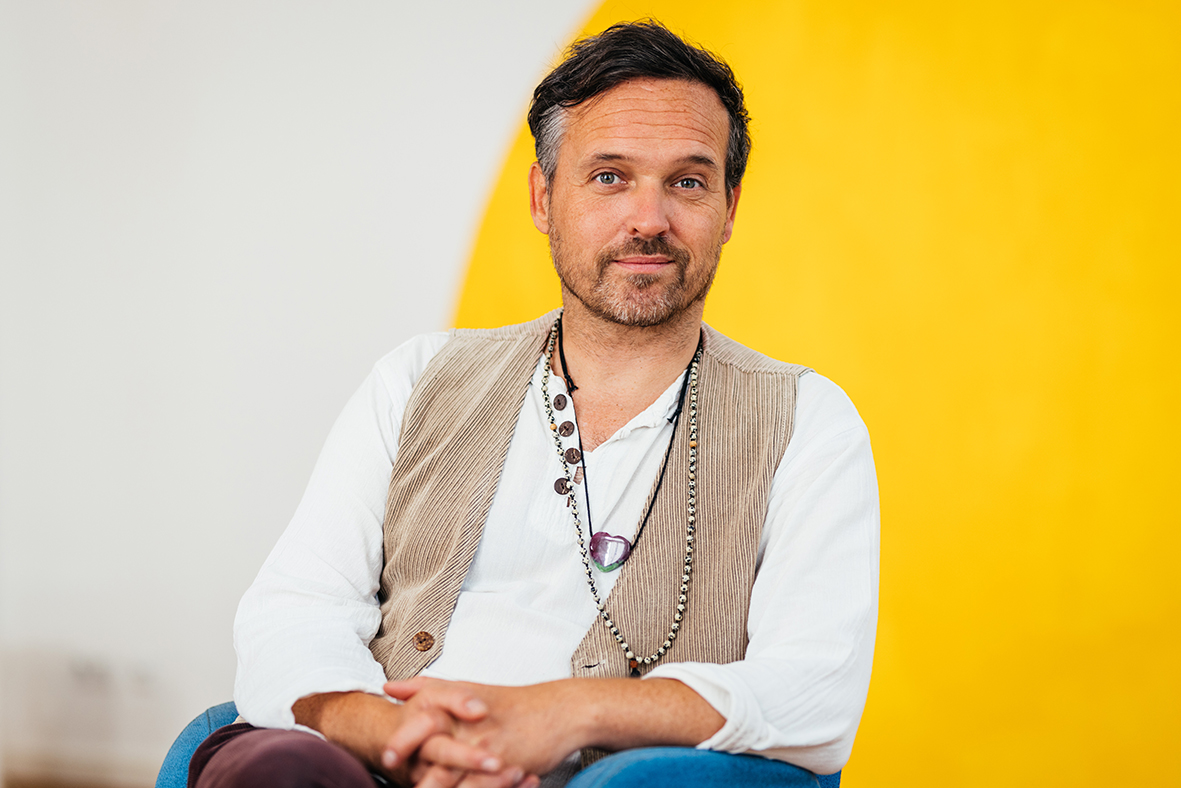 Member: Christian Triebel,
www.holiwork.net - Phänomenologisches Institut