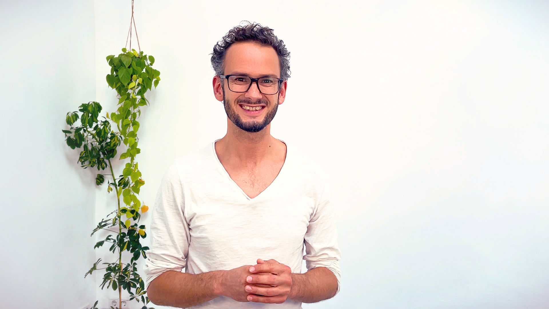 events - Tobias Friedwart Emmert TRE Online Coaching - Neurogenes Zittern - körperbasierte Traumaarbeit  