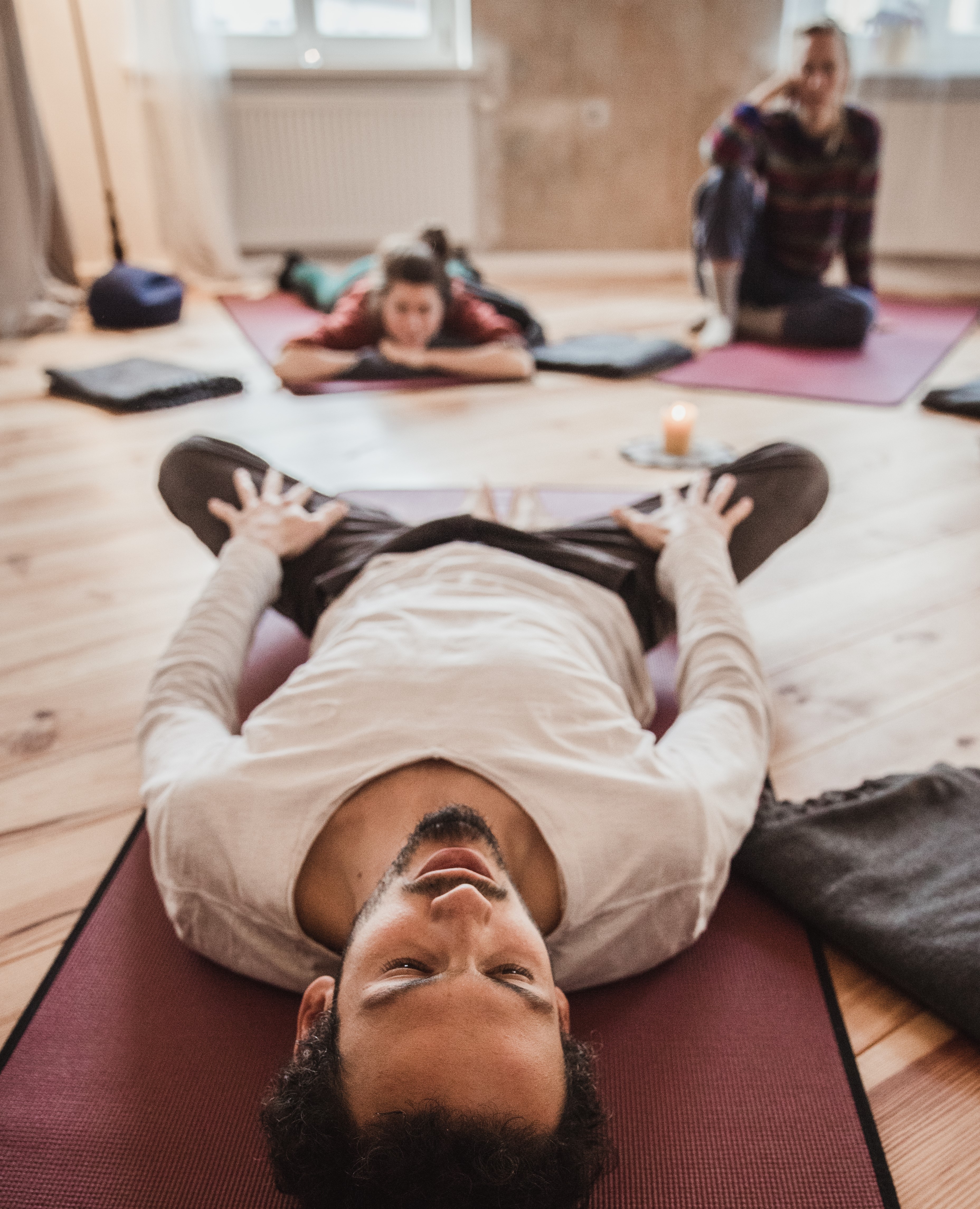 events - Tobias Friedwart Emmert TRE Online Coaching - Neurogenes Zittern - körperbasierte Traumaarbeit  