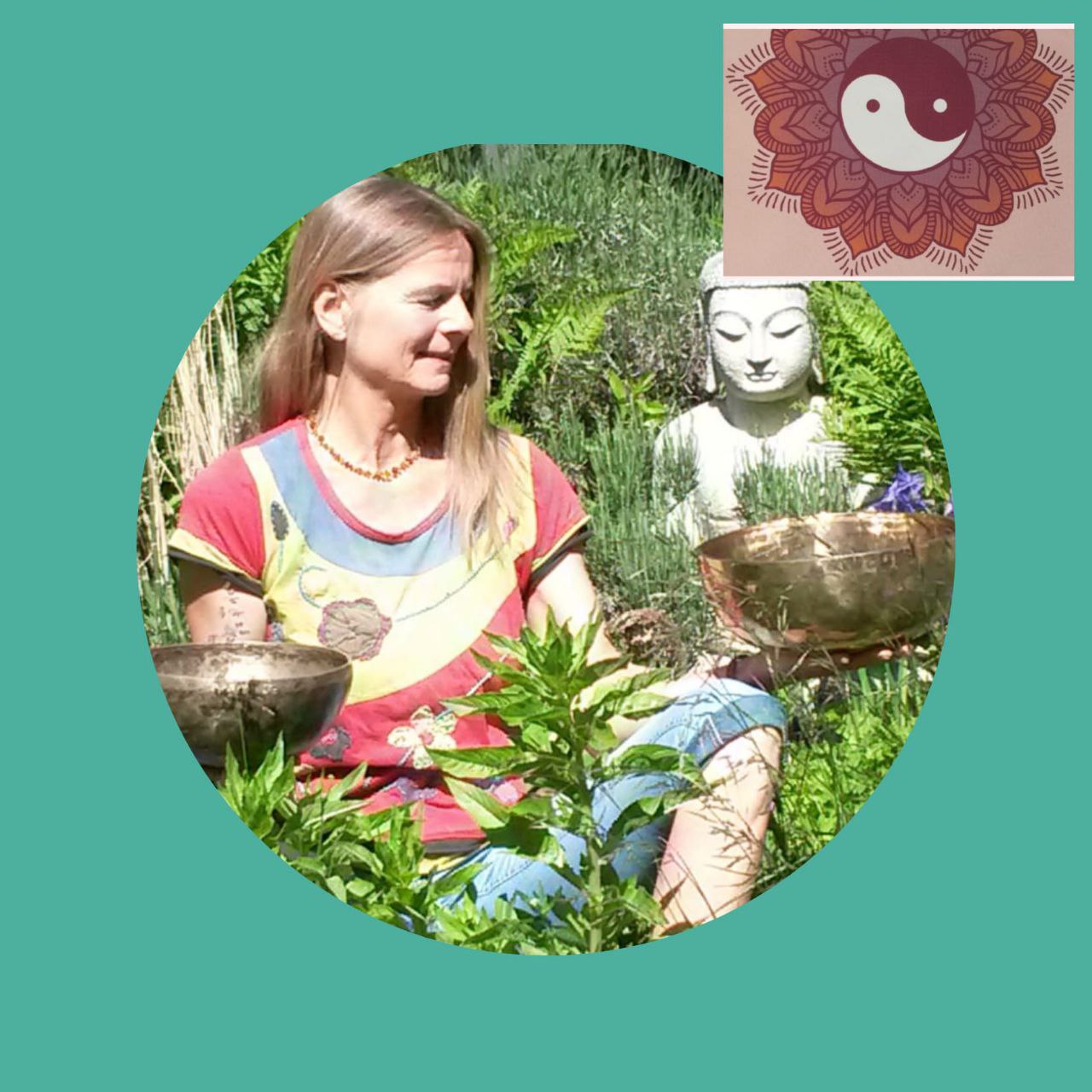 event: Tages-Workshop "Eine Reise durch die Chakren "   Tanze deine Chakren und lasse dich von Klängen & Schwingungen begleiten 