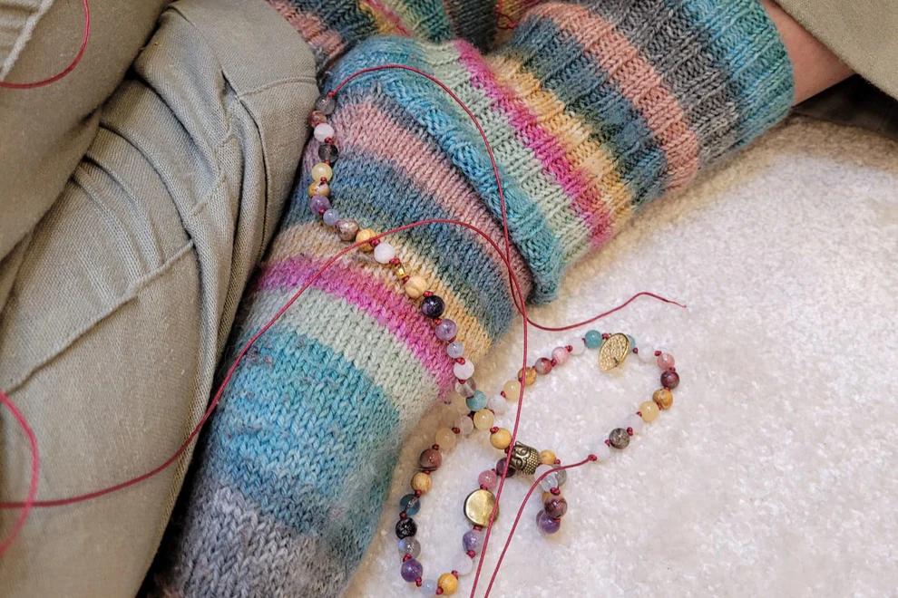 event: Mala-Workshop mit echten Edelsteinen