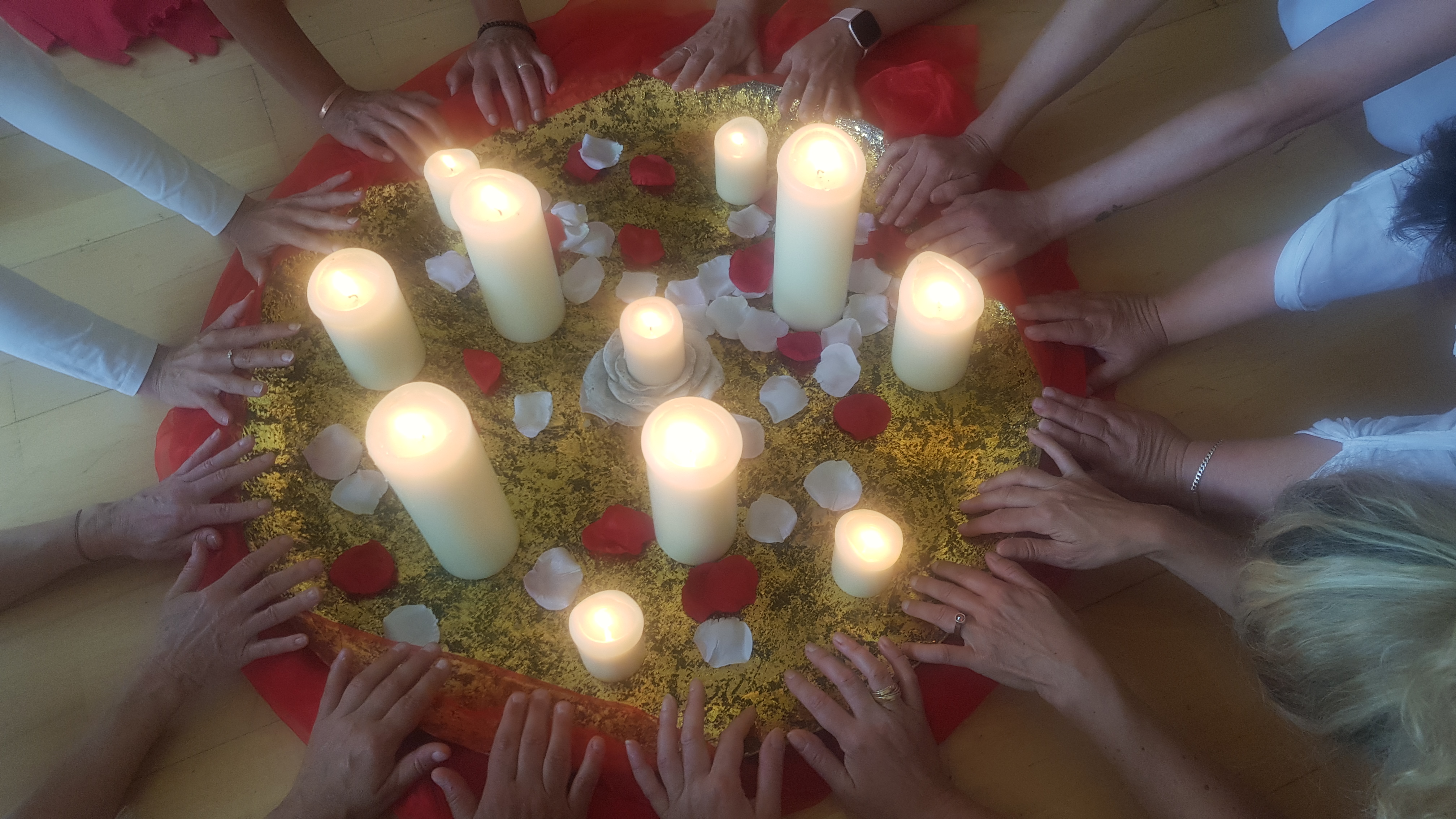 event: Hände - Die neue Lust am Frausein, Der Göttinnen-Code I